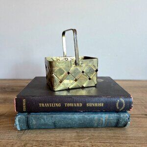 Vintage brass woven basket with handle decorative container/storage.